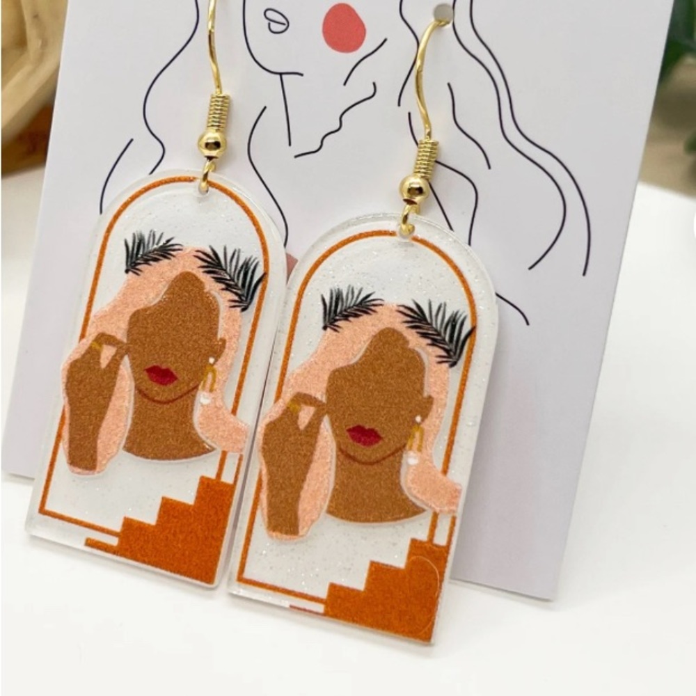 Women earrings